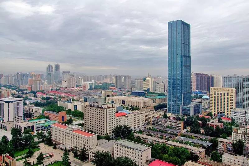 石家庄盛会，嘉宾云集，观众热情如火