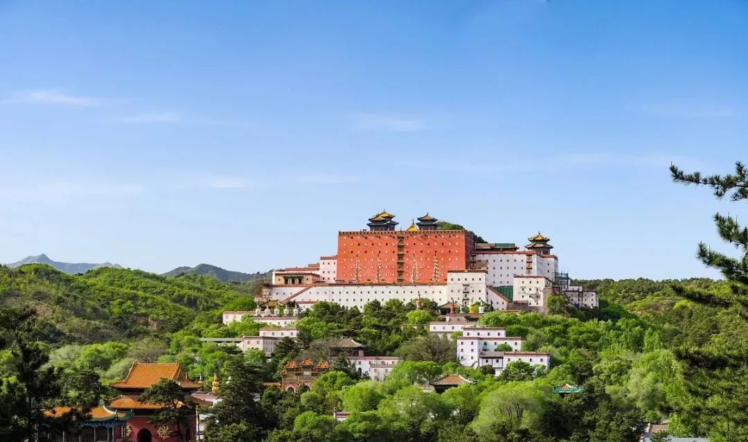 承德，历史文化名城与生态旅游明珠